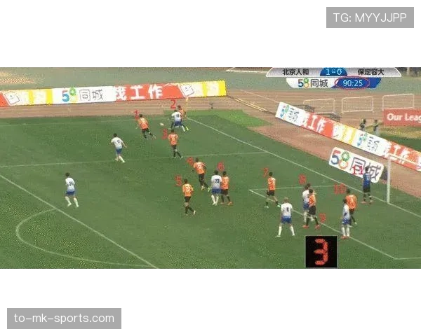 未经许可离场的足球规则解读：裁判如何判罚及影响分析